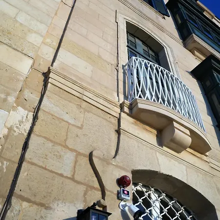 Apartment Grand Terrace 1 By Vallettastay Valletta