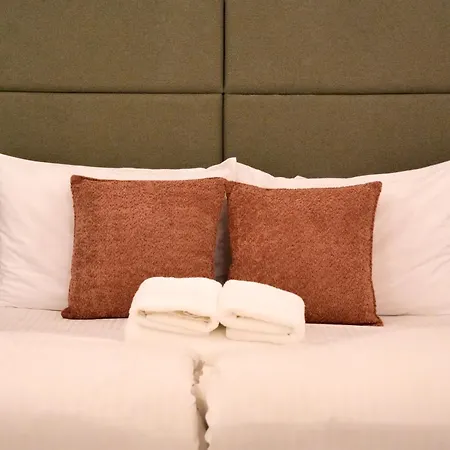 Grand Terrace 1 By Vallettastay *