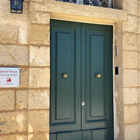 Grand Terrace 1 By Vallettastay Apartman Valletta