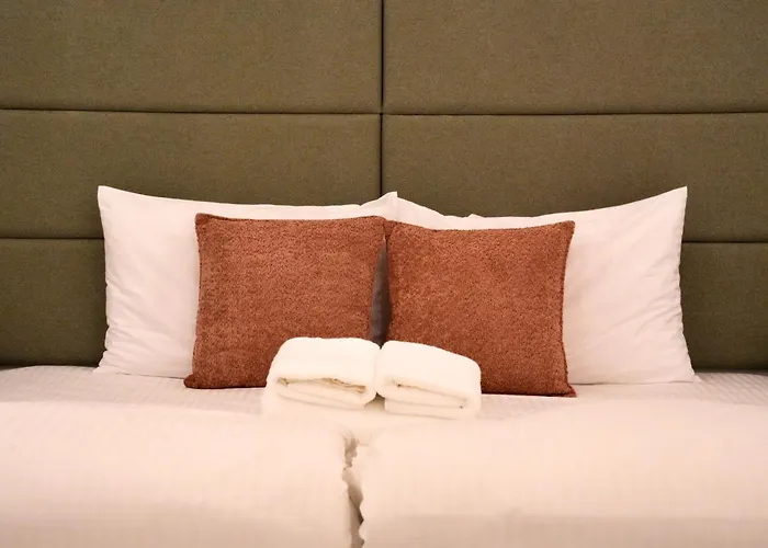 Grand Terrace 1 By Vallettastay *